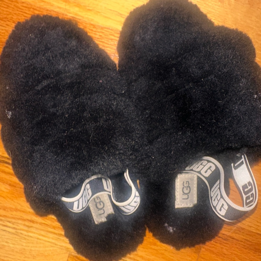 UGG kids Black Fuzzy Slippers